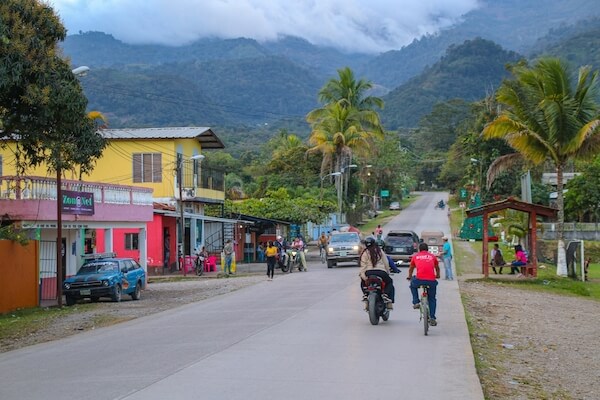 people in honduras - image by Omri Eliyahu