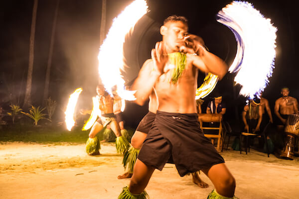 samoa fire dancer corners74/shutterstock.com