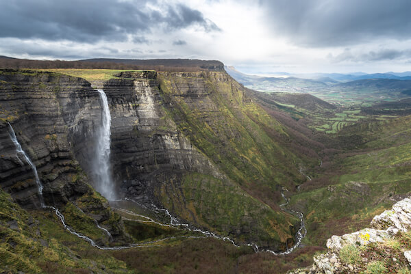 spain nervion waterfall