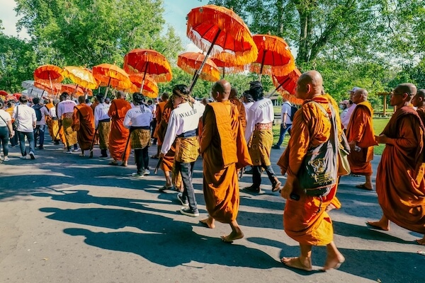 Vesak Day procession - image by Alisyam13