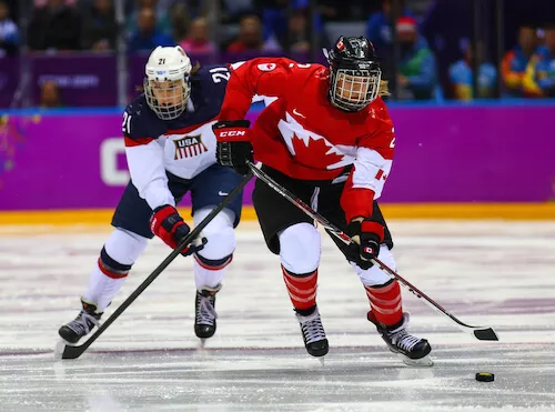 Ice hockey in Canada, image by Iurii Osadchi