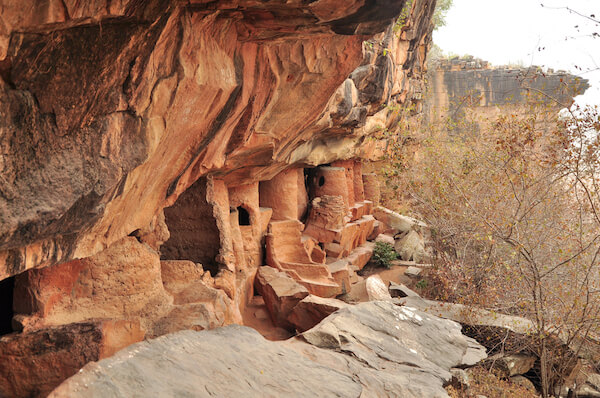 togo nok cave houses